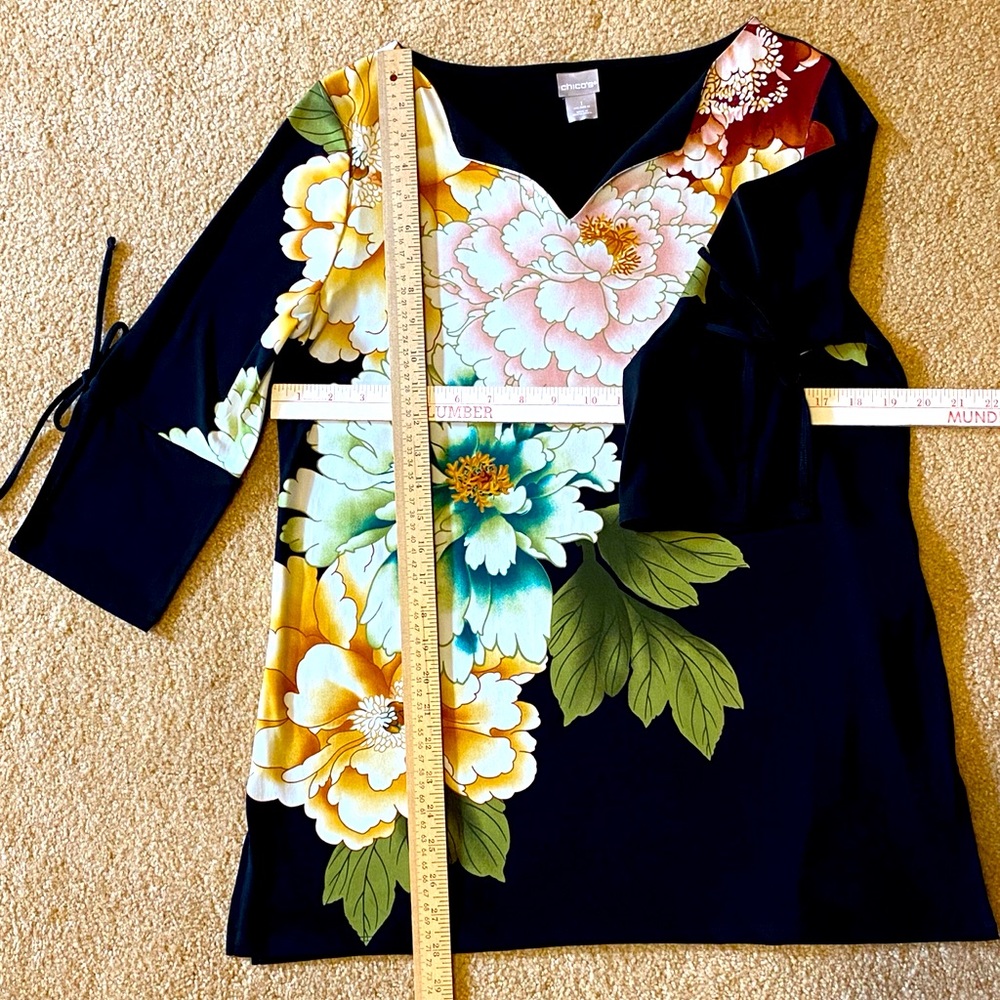 Chico’s Fall Colored Flowered Tunic - image 3